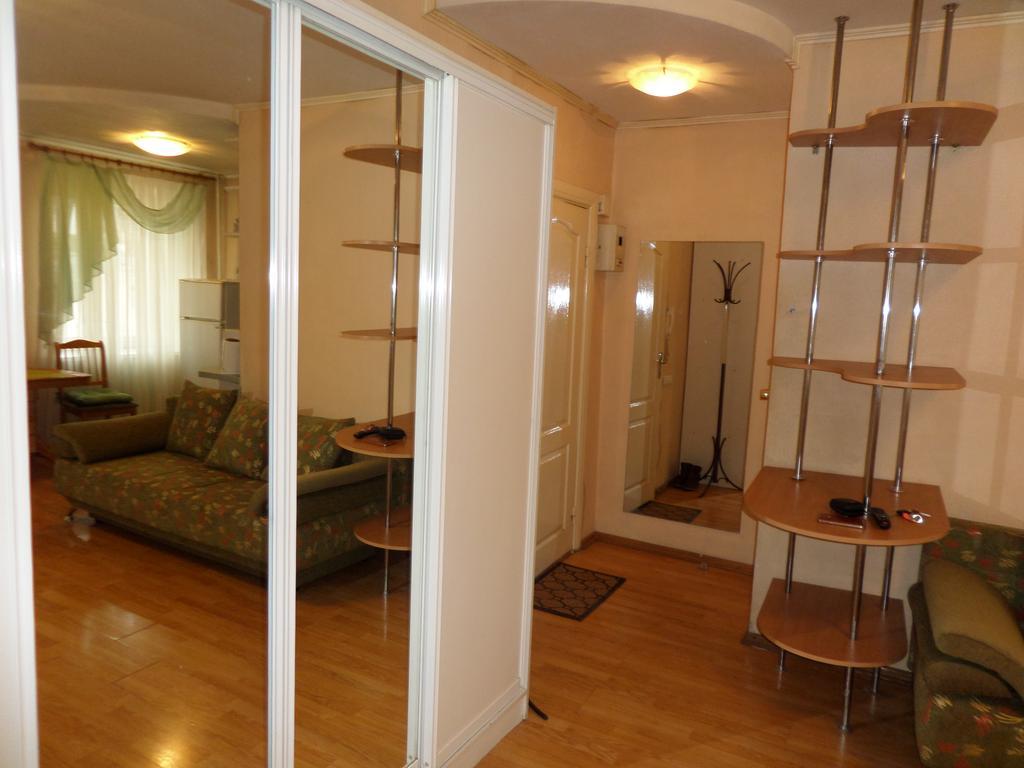 Apartment On Likhvintseva 46 Izhevsk Exterior photo